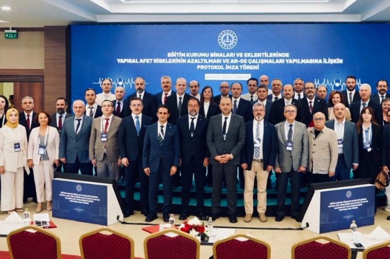 Milli Eğitim Bakanlığı ve 15 Üniversite Arasında Eğitim Binalarının Güvenliği İçin Protokol İmzalandı