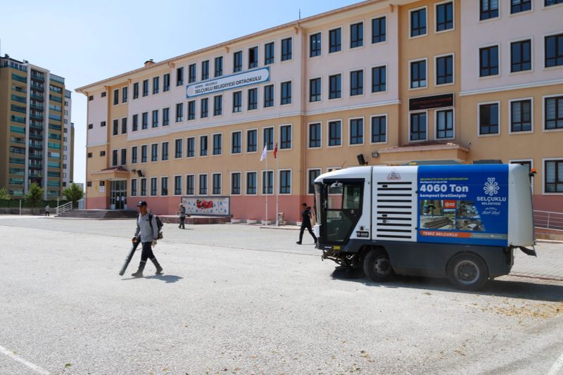 Selçuklu Okulları Yeni Eğitim Yılına Hazır: Temizlik ve Bakım Çalışmaları Tamamlandı