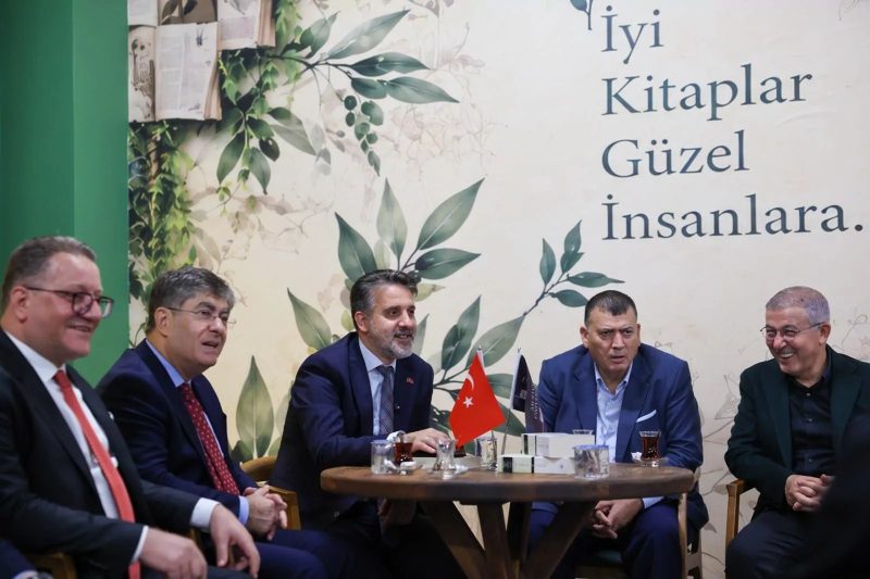 Bursa Büyükşehir Belediye Başkan Vekili Biba'dan Öğrencilere Kariyer ve Destek Mesajı