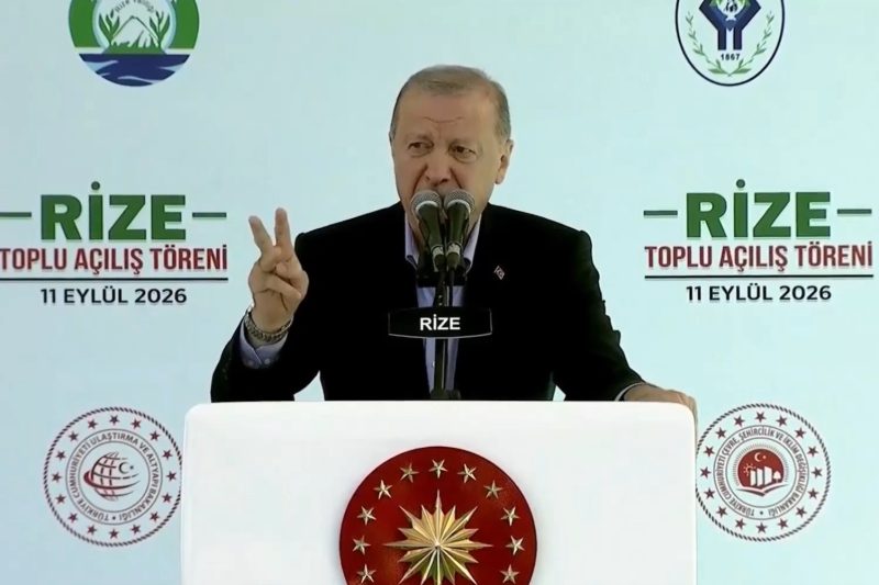 Cumhurbaşkanı Erdoğan Rize'de 26 Projeyi Hizmete Açtı, 3 Yeni Yatırımın Temelini Attı