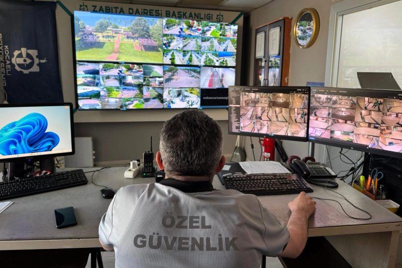 Kocaeli'de Zabıta ve Güvenlik Ekipleri, Şehirde Huzur ve Güvenlik İçin 7/24 Görev Başında