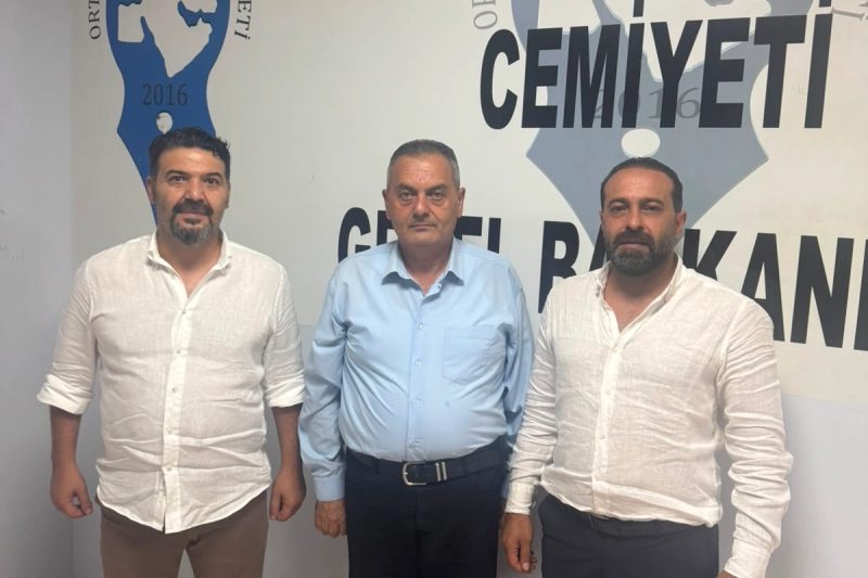 CHP'li Adaylar Yılmaz ve Hano, OGC Başkanı Aydın'ı Ziyaret Etti