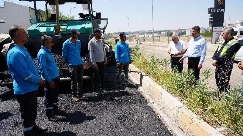 Başkan Tutdere, Adıyaman'da Devam Eden Yol Yapım Çalışmalarını Yerinde İnceledi