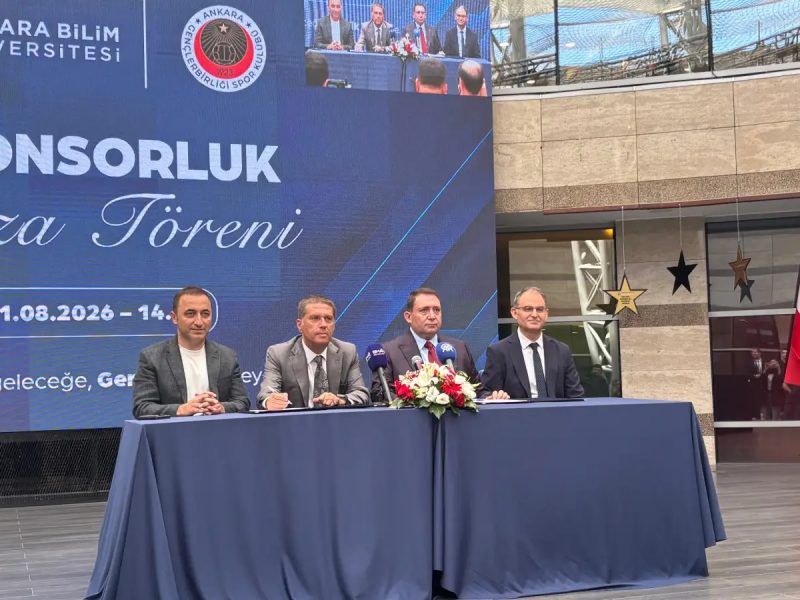 Ankara Bilim Üniversitesi ve Gençlerbirliği Arasında Sponsorluk Anlaşması İmzalandı