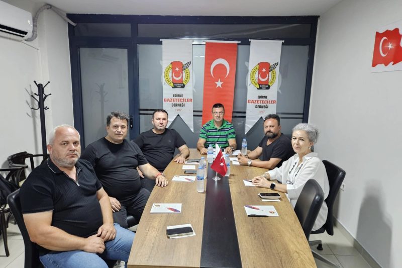 Edirne Gazeteciler Derneği Yeni Merkezinde Faaliyete Başladı